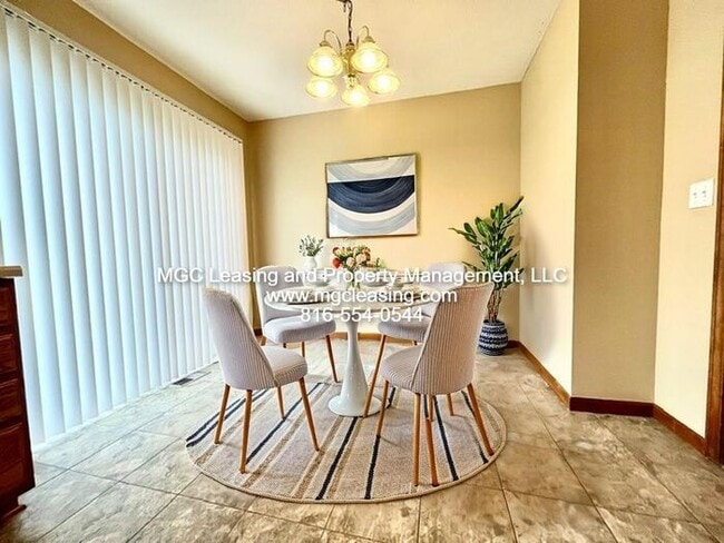 Photo - Charming Raymore Retreat with Extra Storag...