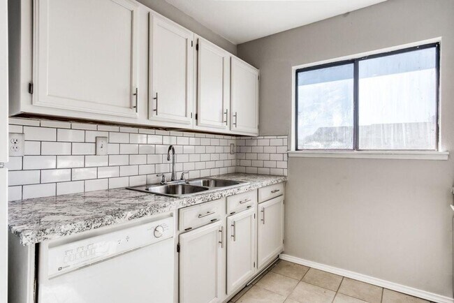 Photo - Location location