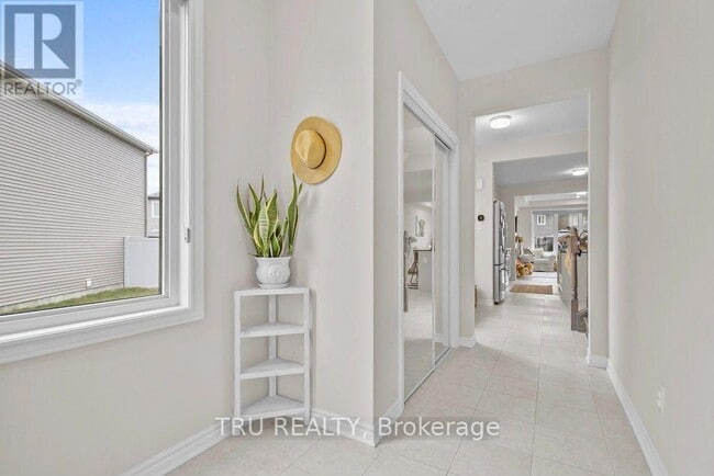 Photo - 731 Brittanic Rd