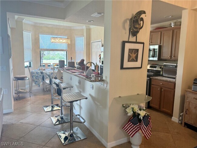 Photo - 9723 Acqua Ct Unit 323