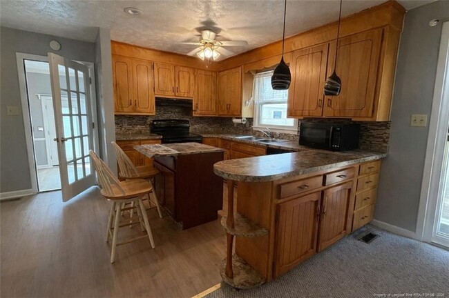 Photo - 1943 Shiloh Dr