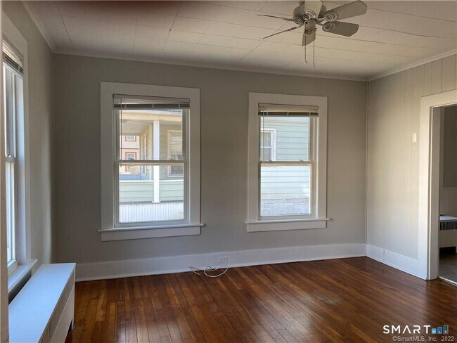 Photo - 433 Migeon Ave Unit 433