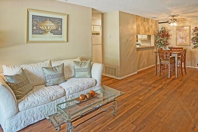 Photo - 1110 Vista Valet Dr Unidad b2