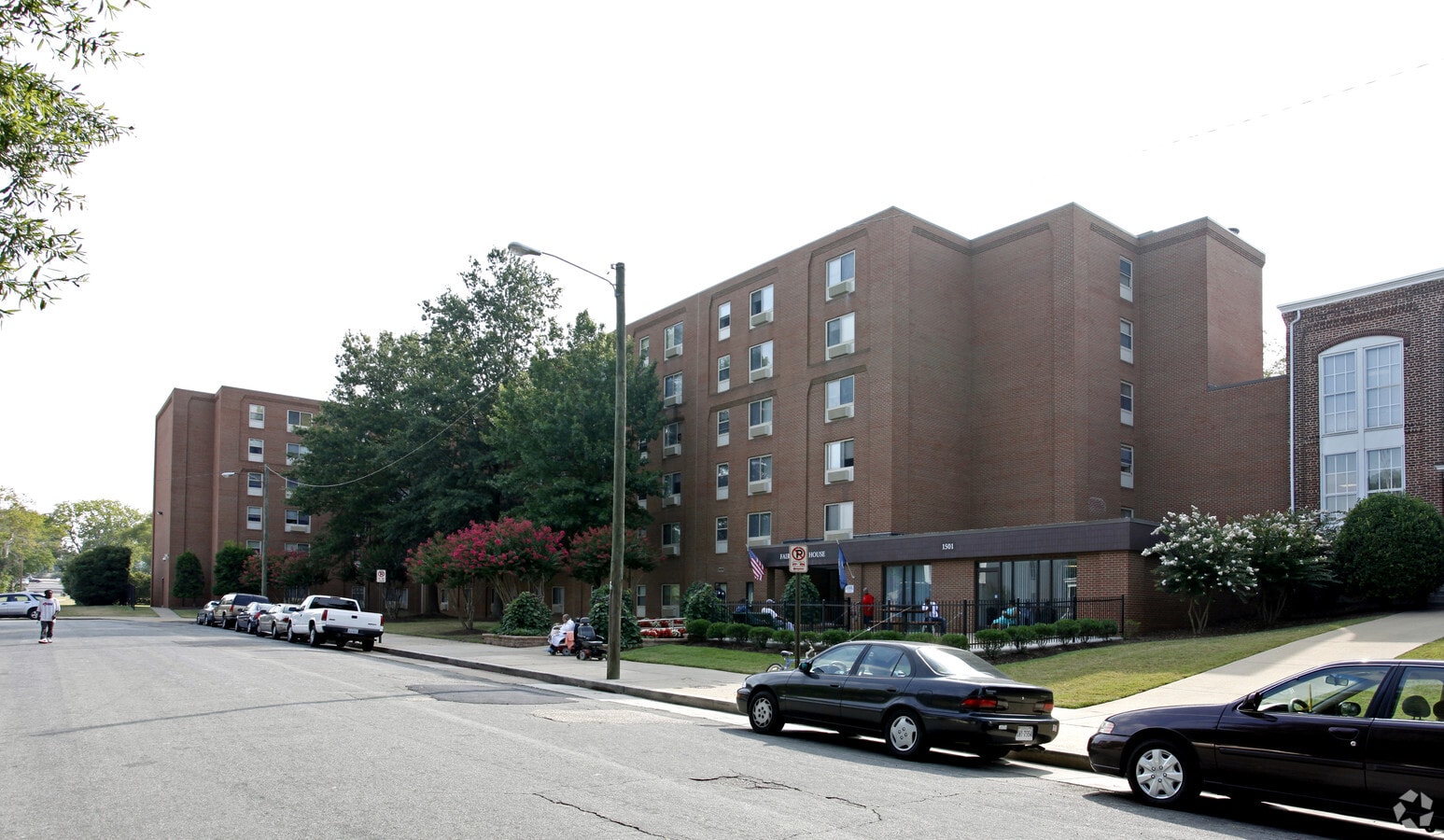 Photo - Fairmount House