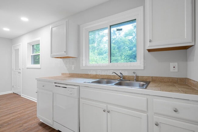Photo - 1317 Mayfield Ln