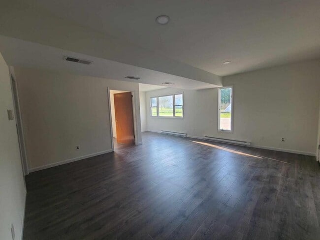 Photo - 169 Johnsonville Rd