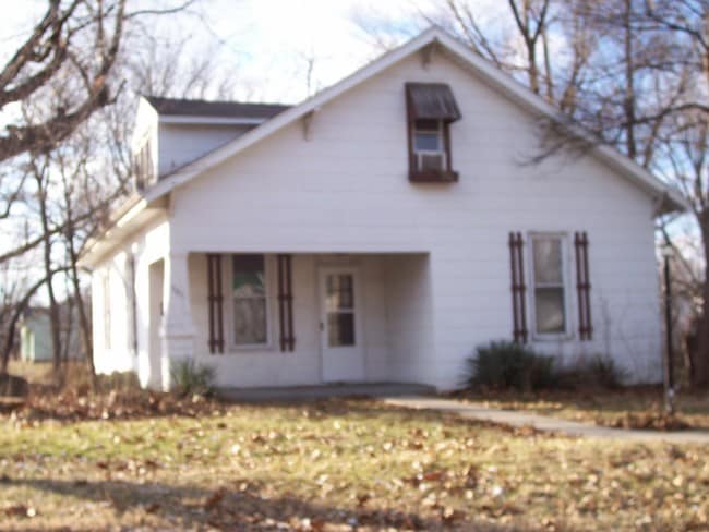 Photo - 501 N Hesperia St