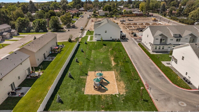 Cassiopeia Townhomes