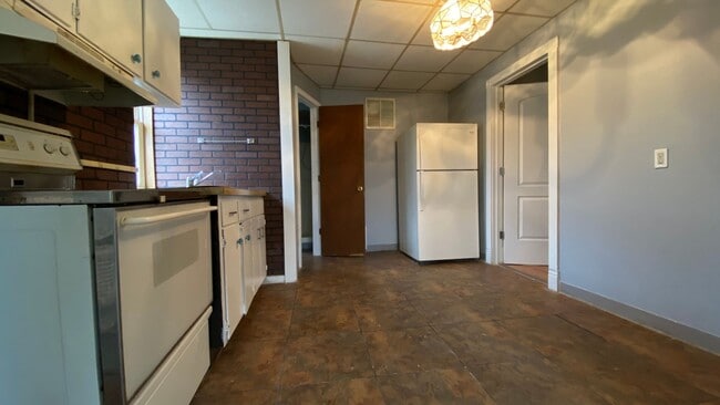 Photo - Dean's Hill Road Tri Plex 2 Unit 5454 1/2 Deans Hill Road