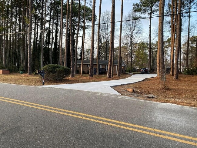 Desde la calle - 290 Chuckwood Rd