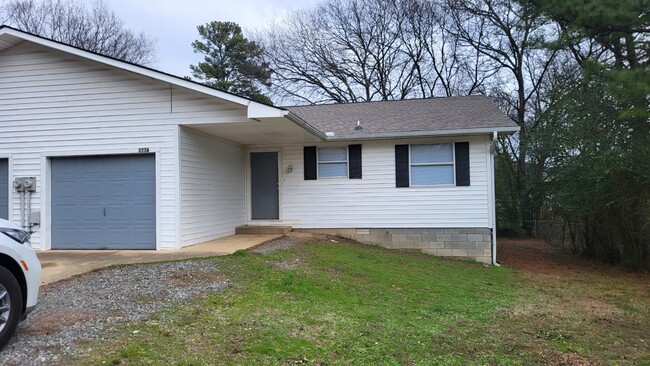 Front View - 223 Hunter Dr Townhome