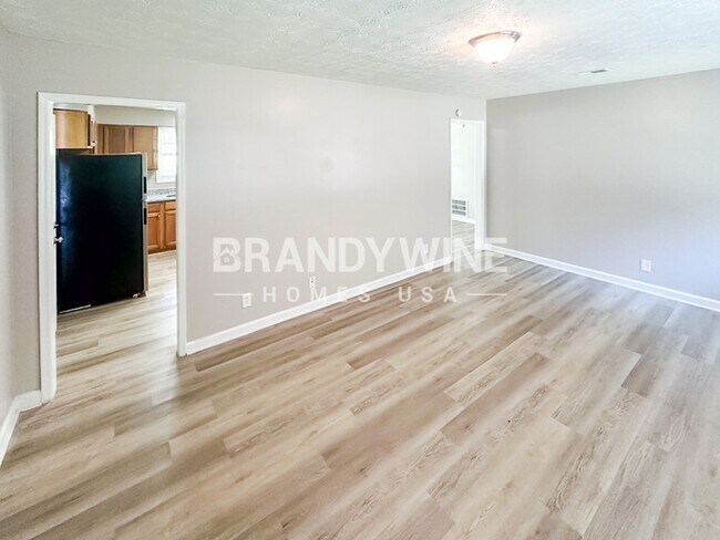 Photo - 6230 Cedar Wood Dr