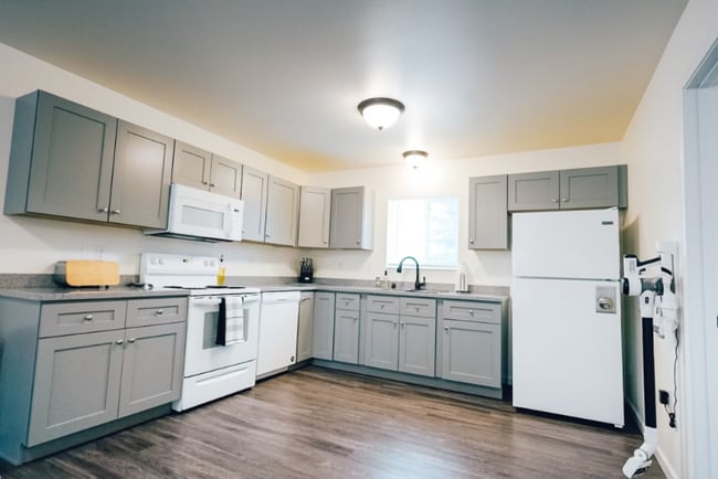 Photo - 48421 Murwood Ave