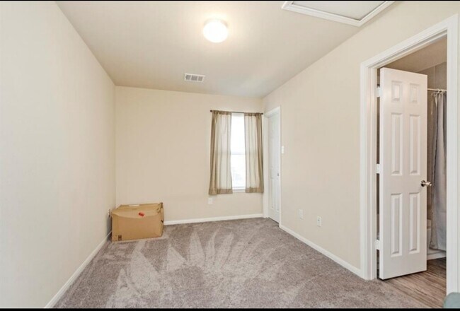 Photo - 16689 E Hammon