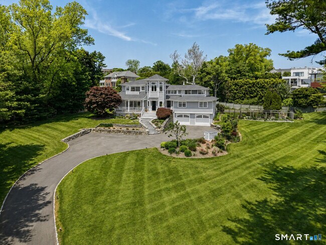 Photo - 9 Bluewater Hill