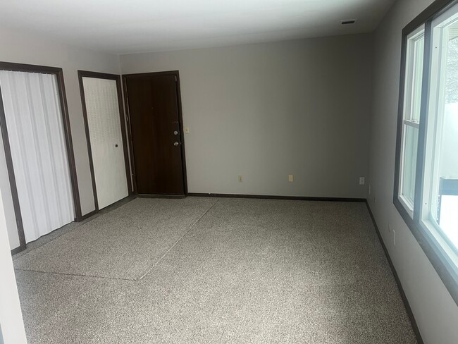 Photo - 91 E 19th St Unit 4