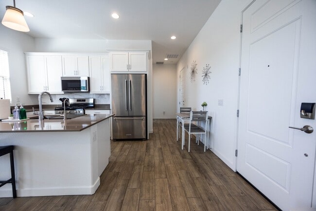 Photo - 456 S Jacana Ln