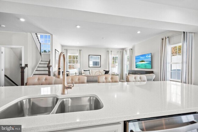 Photo - 141 Dithridge Dr