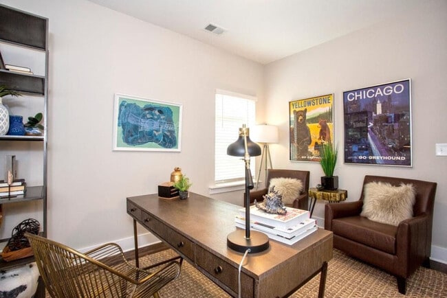 Building Photo - The Cottages on Weaver Ave.