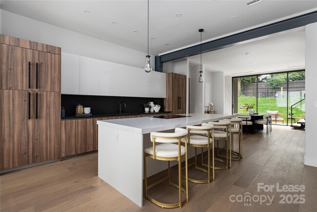 Photo - 4026 Chevington Rd