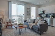 1BR, 1BA - 577SF