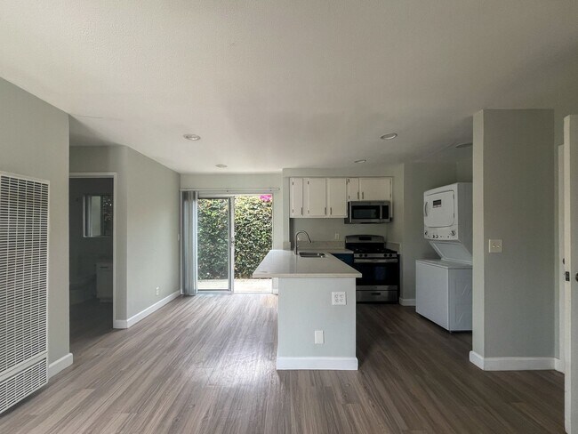 Photo - 4236 W 129th St