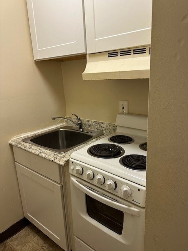 Photo - 2nd Floor Apartment For Rent In Harrisburg... Unit A6