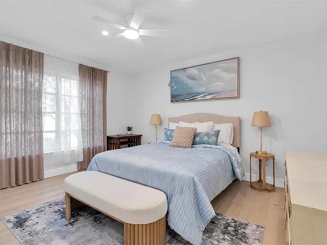Photo - 8236 Brentwood Rd Unit 8236 Brentwood Road