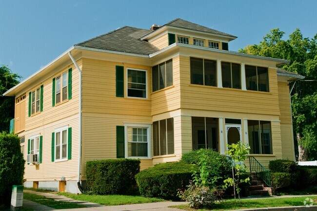 Building Photo - 1002 Wyoming Ave Rental