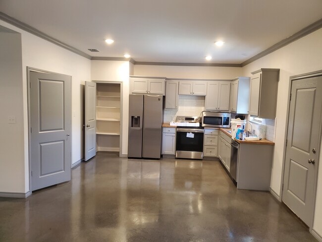 Photo - 4074 County Rd 152 W Unit 4