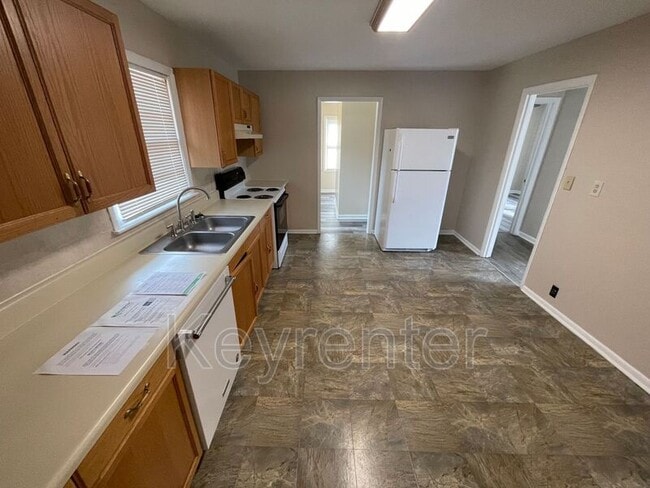 Photo - 4720 Meredith Rd