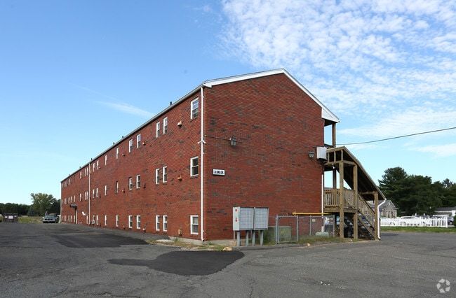 Photo - Carriage House Apartments