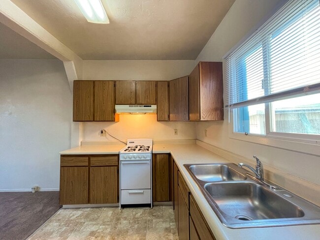 Photo - 1324 Summer St Unidad 1324 Summer #2 [PRM: Marlene]