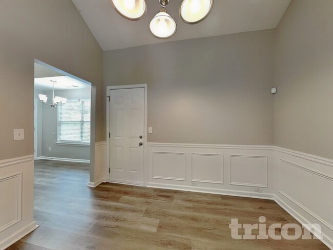 Photo - 3596 Caseys Cove