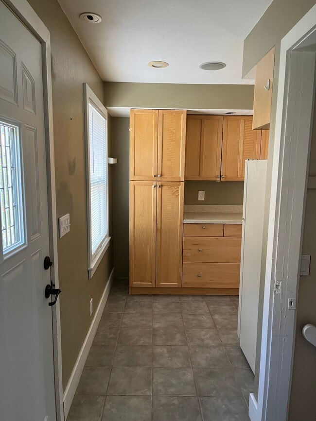 Photo - 3842 Johns St