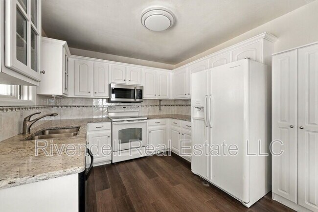 Photo - 11154 E Ohio Pl