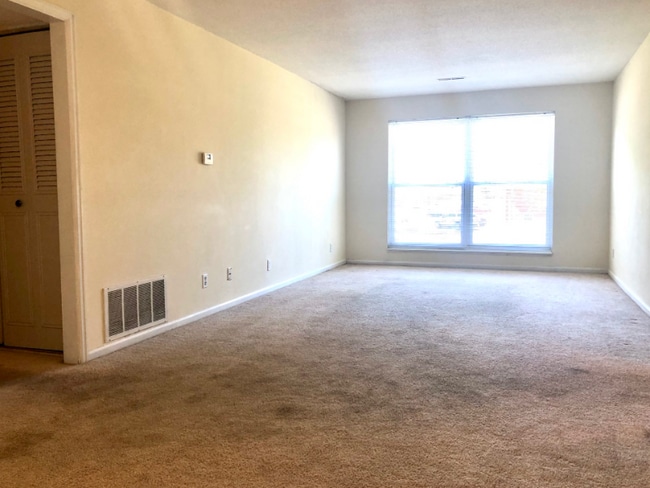 Photo - 1913 W 1st St Unit 3