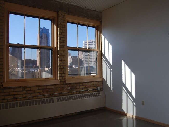 Photo - Renaissanse Box