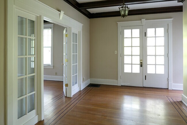 Photo - Eastern Parkway Unit EP2