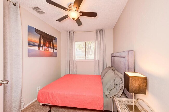 Photo - 6202 Valley Knight