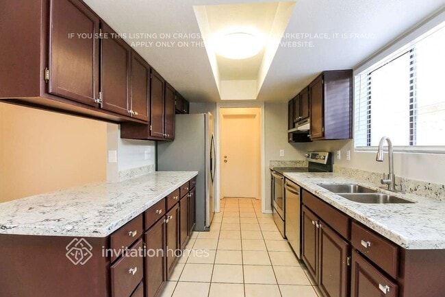 Photo - 1701 N Pleasant Dr