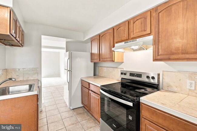 Photo - 7138 Talisman Ln