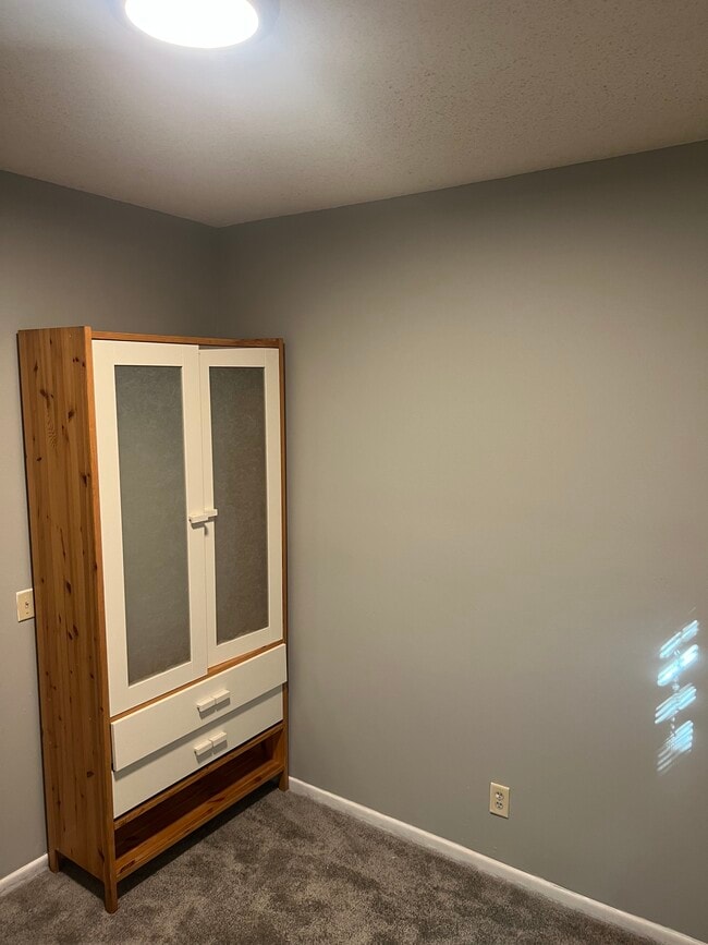 Photo - 4656 DuPont Ave N Unit 1