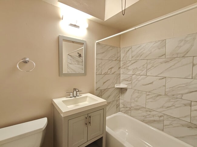 Photo - 6752 Blakemore St Unit B2