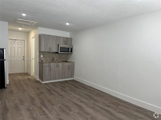 Building Photo - 2910 Pierce St Unit 205 Rental