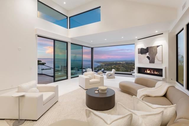 Photo - 2082 Via Casa Alta