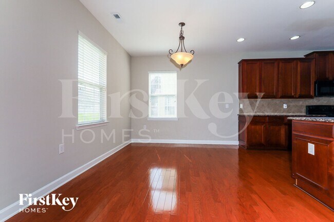 Photo - 4210 High Shoals Dr