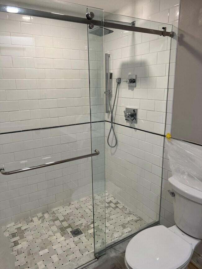 Photo - 212 5th St NE Unit 2