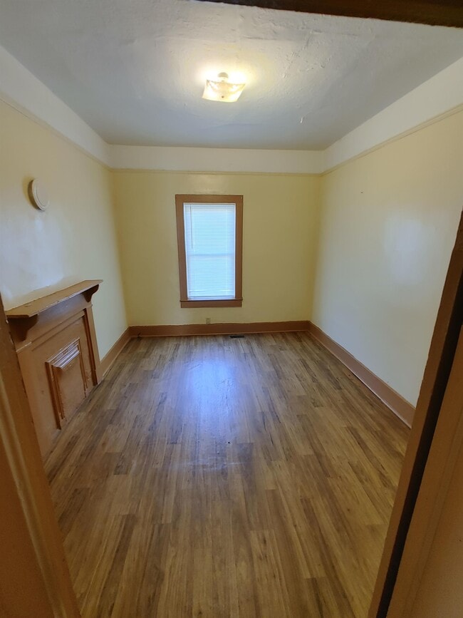 Photo - 804 Jenkins St