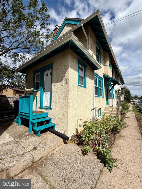152 S Keswick Ave
